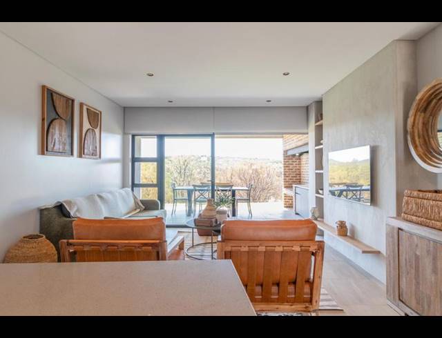 2 BEDROOM TOWNHOUSE FOR SALE IN SABLE HILLS